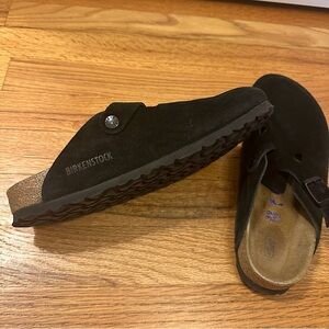 Birkenstock “Boston” soft footbed black suede size 39 narrow